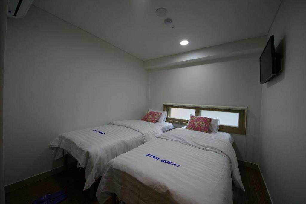 Star Guest House Séoul Extérieur photo